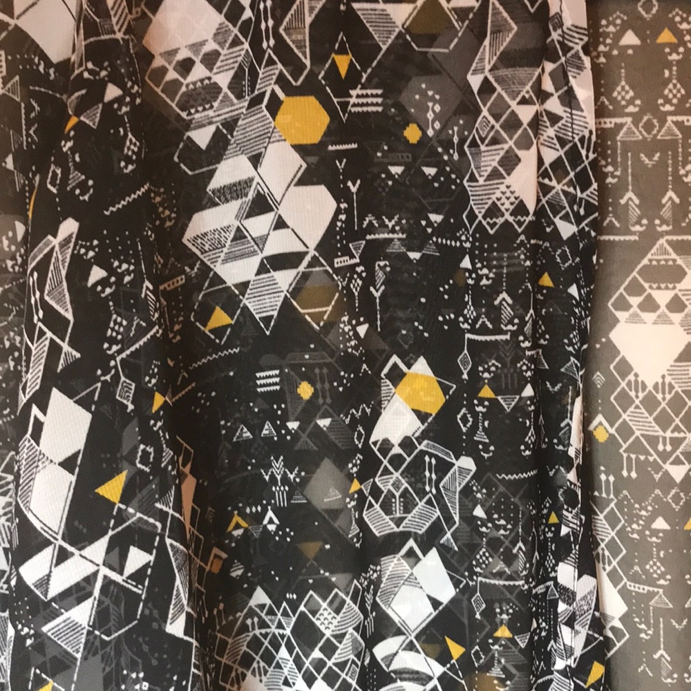 Lularoe Lindsay cardigan